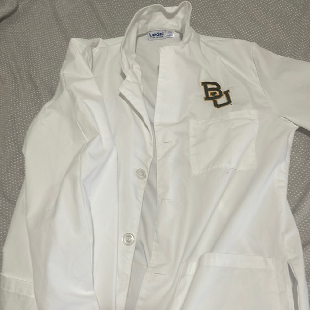 Baylor University Lab coat